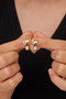 Heliophilia Silver Pendientes de Metal Dorados con Acabado de Laca